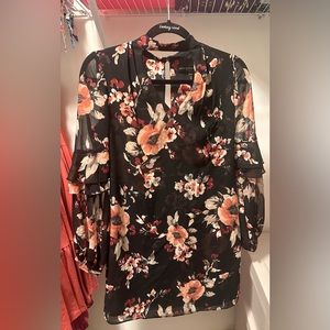 Long-Sleeve Black Floral Choker Shift Dress